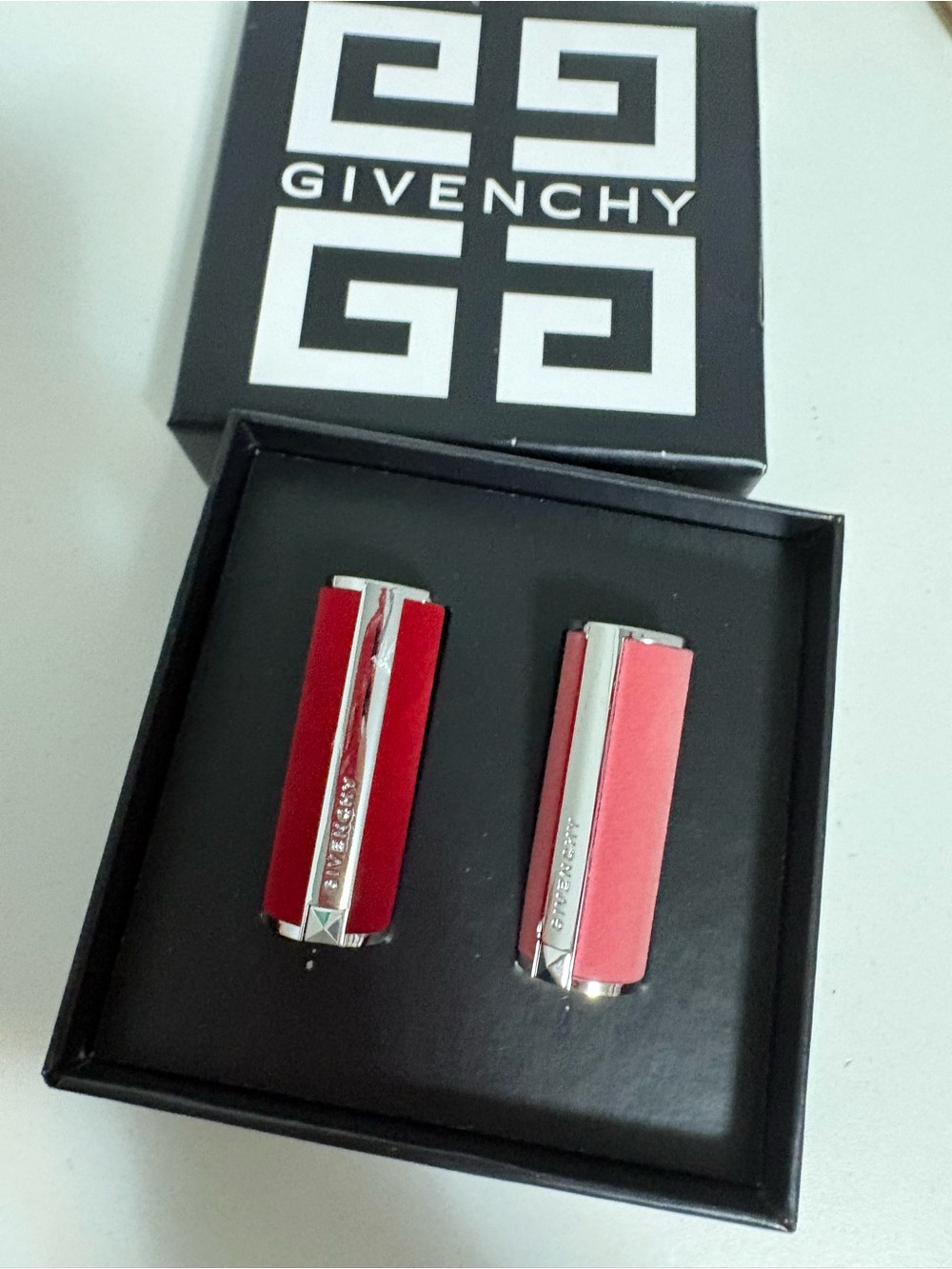 Govenchy lipstick set